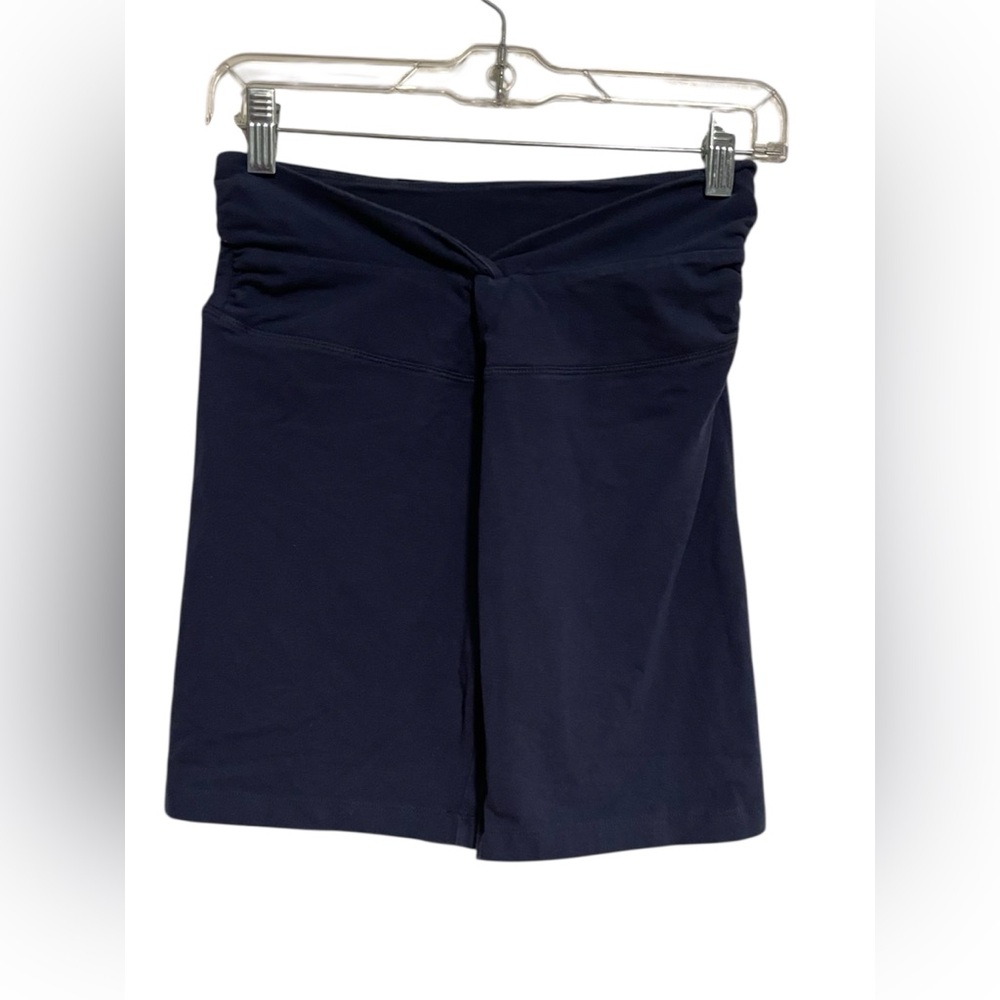 ⭐️ 2/$15 SALE ⭐️ PINK brand biker shorts navy